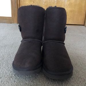 Brown bailey button uggs